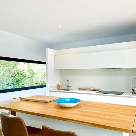 Conill - Espectacular Moderno Con Piscina *