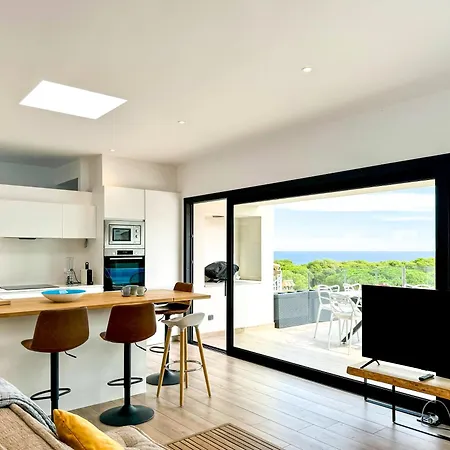 Conill - Espectacular Moderno Con Piscina * Pals